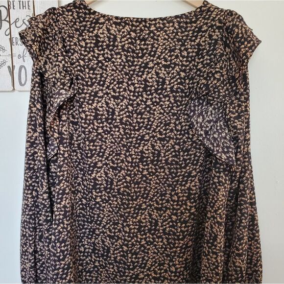 Very J Women's Plus Size Size 2XL Black and Tan Printed Long Sleeve Blouse - Picture 2 of 12